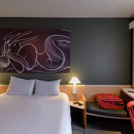 Ibis Muenchen Parkstadt Schwabing Exterior foto