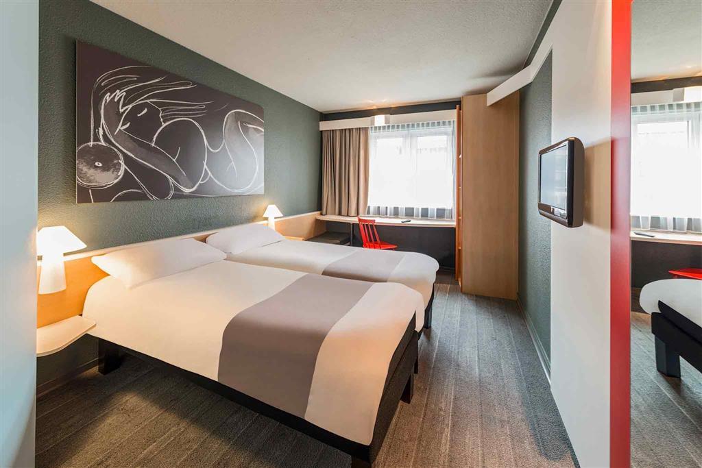 Ibis Muenchen Parkstadt Schwabing Exterior foto
