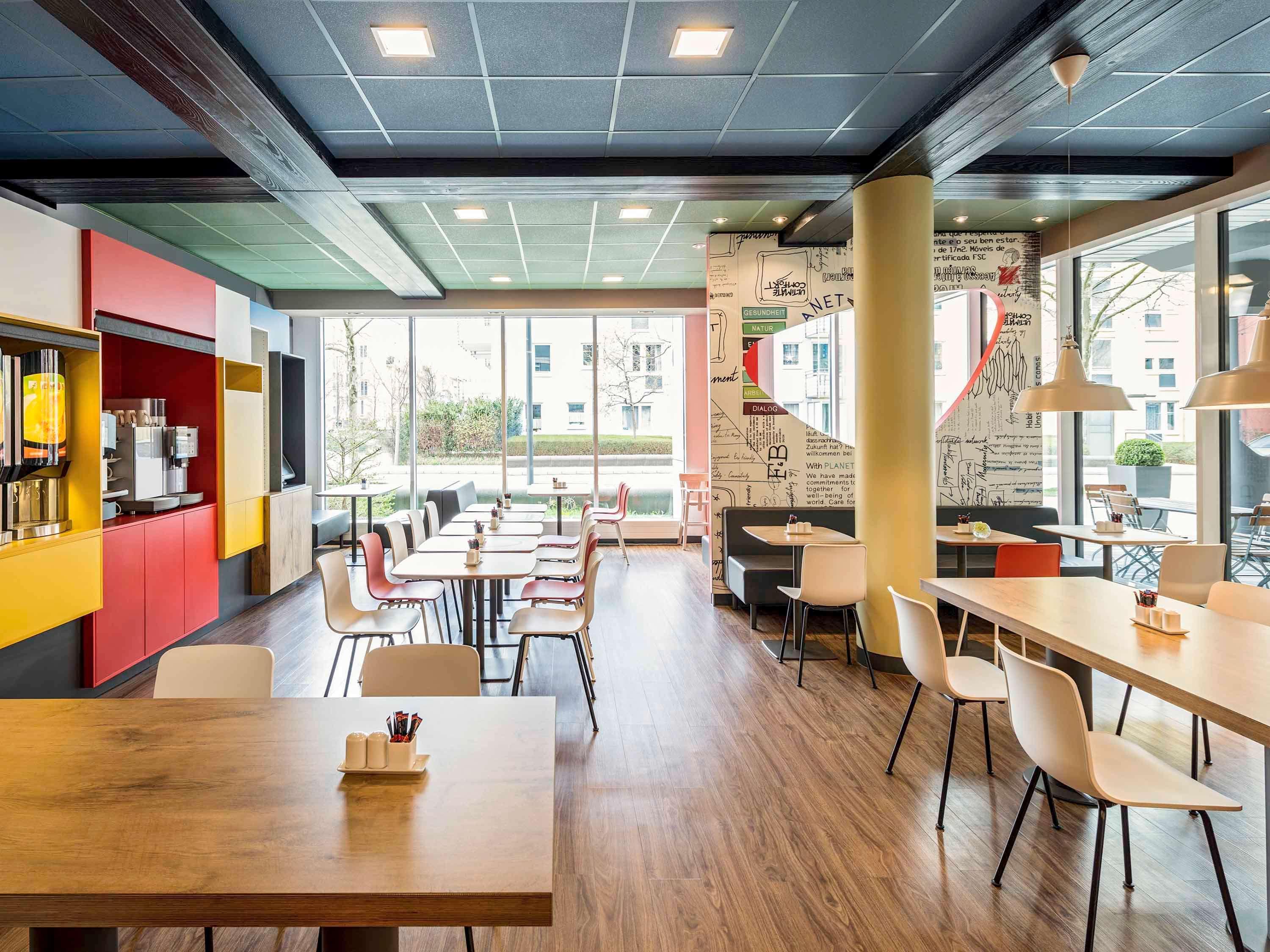 Ibis Muenchen Parkstadt Schwabing Exterior foto