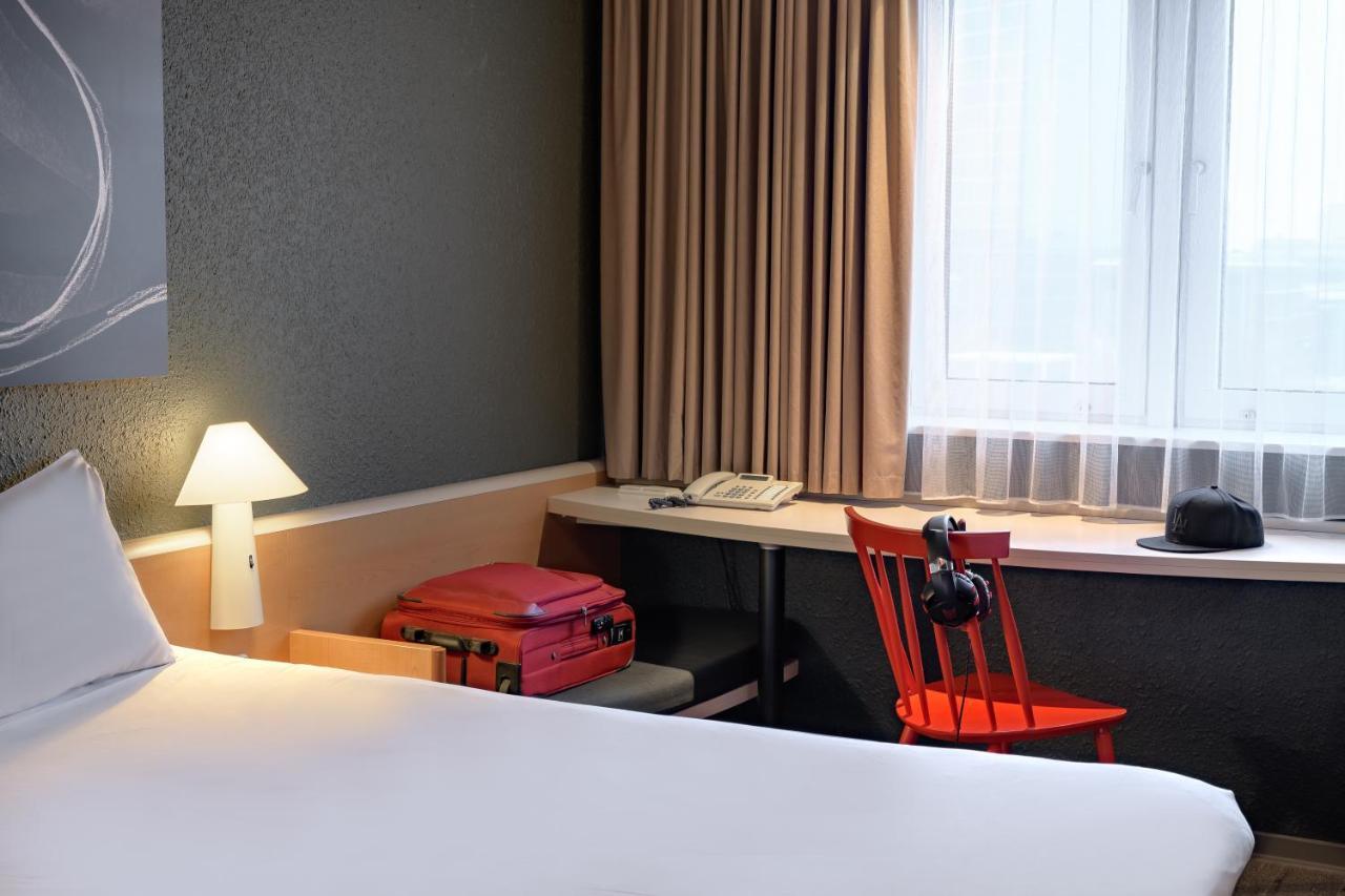 Ibis Muenchen Parkstadt Schwabing Exterior foto