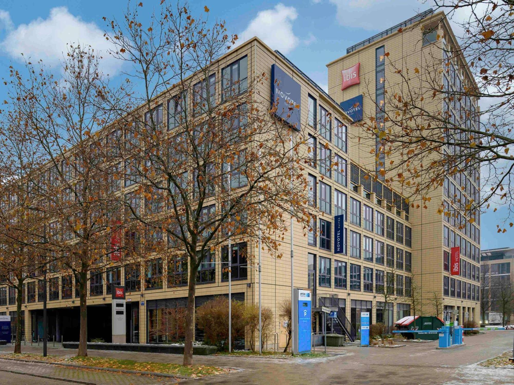 Ibis Muenchen Parkstadt Schwabing Exterior foto