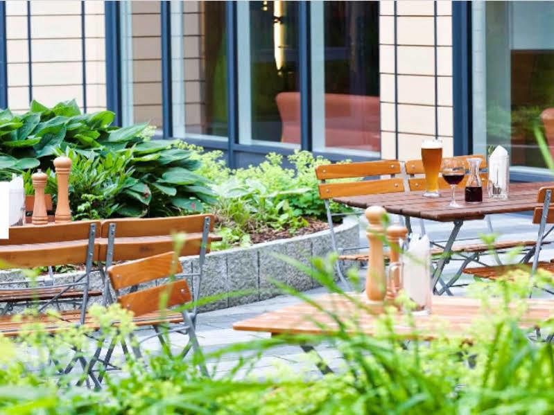 Ibis Muenchen Parkstadt Schwabing Exterior foto