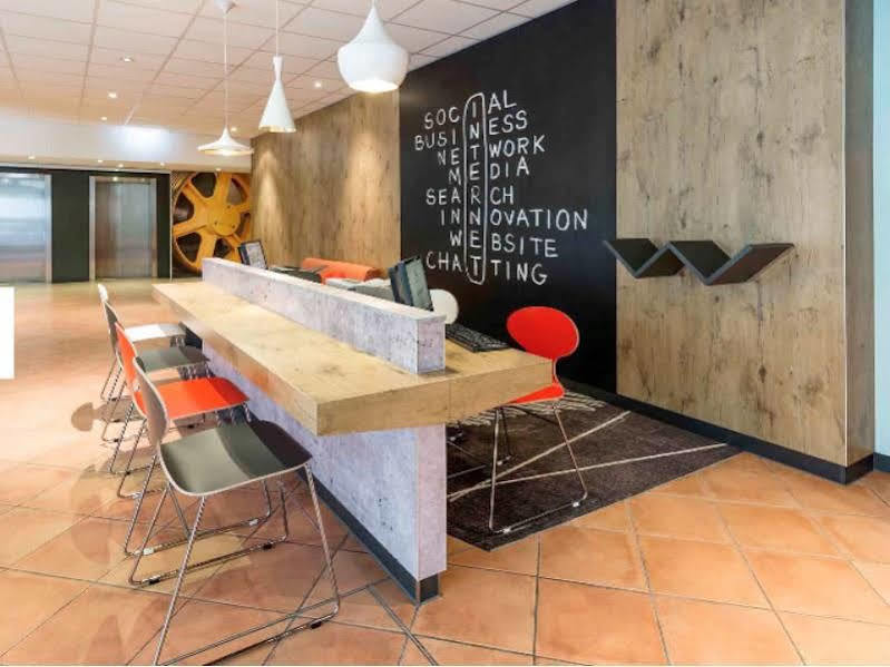 Ibis Muenchen Parkstadt Schwabing Exterior foto